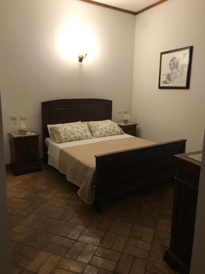 Le Prigioni Del Palazzo B&B ซอรา ภายนอก รูปภาพ