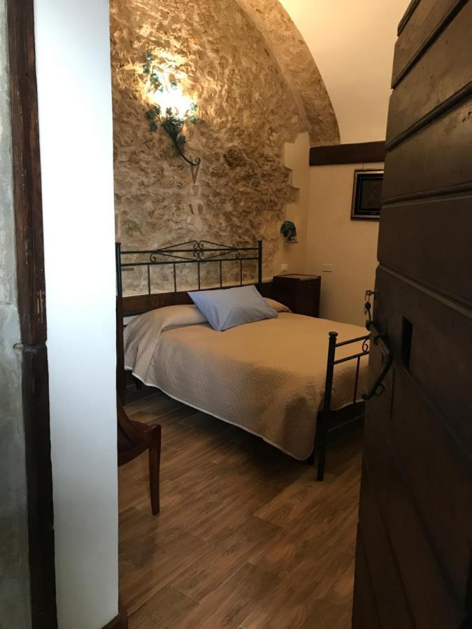 Le Prigioni Del Palazzo B&B ซอรา ภายนอก รูปภาพ