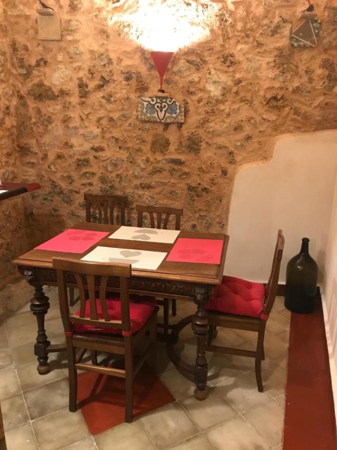 Le Prigioni Del Palazzo B&B ซอรา ภายนอก รูปภาพ