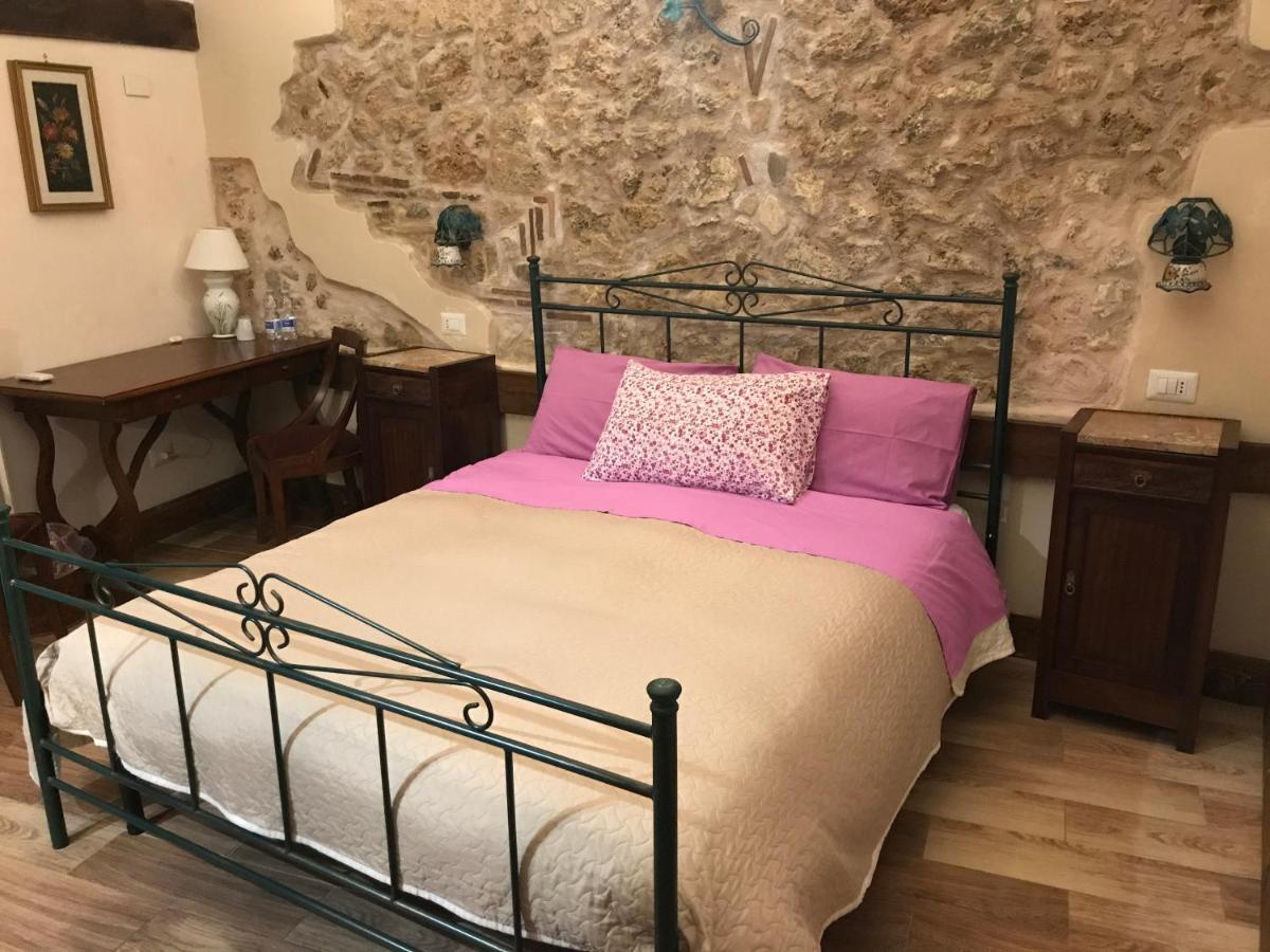 Le Prigioni Del Palazzo B&B ซอรา ภายนอก รูปภาพ