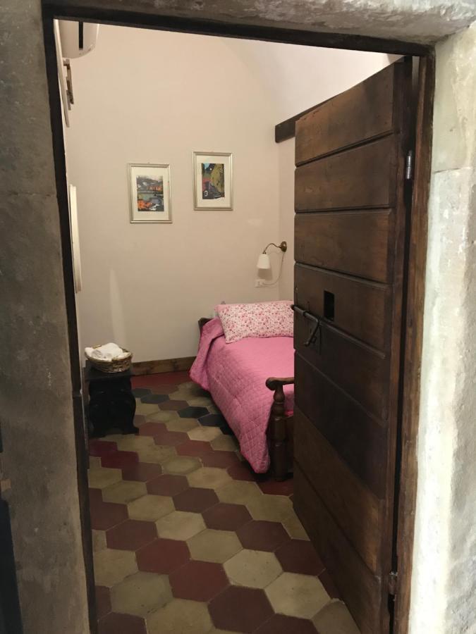 Le Prigioni Del Palazzo B&B ซอรา ภายนอก รูปภาพ